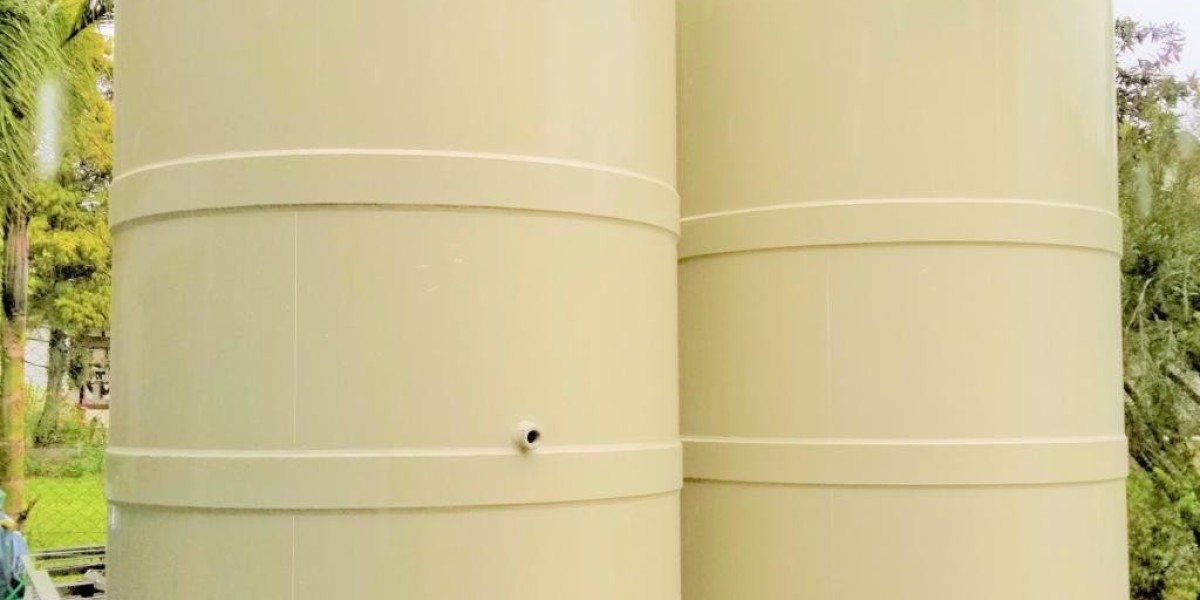 Choosing Between Steel and Poly Water Tanks