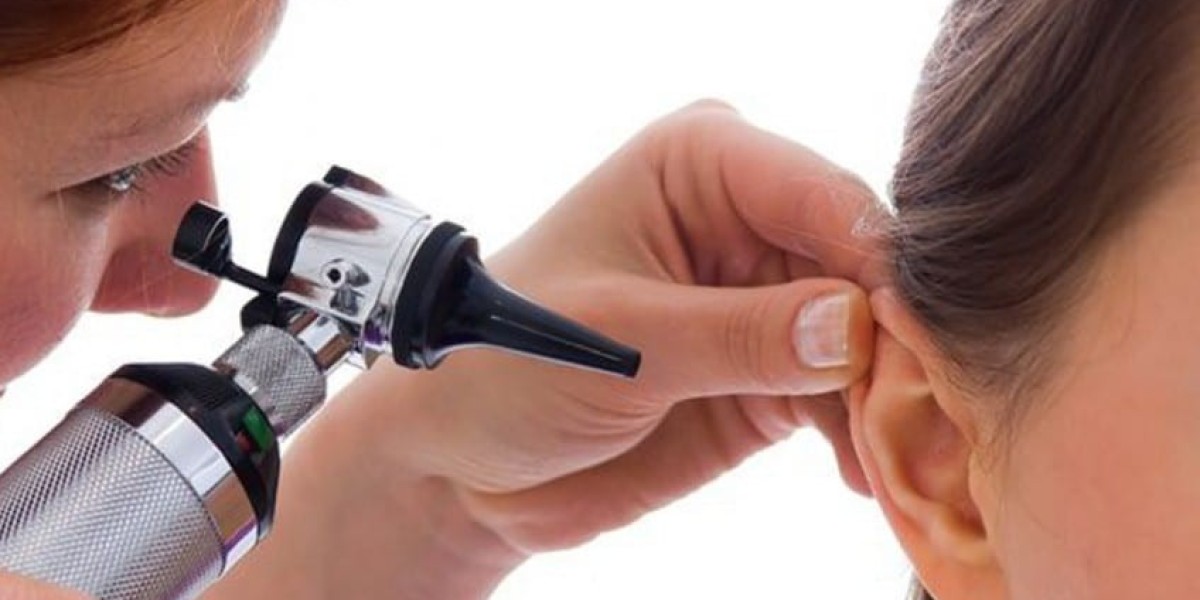Otoscope Market: Advancing Ear Care Through Innovation